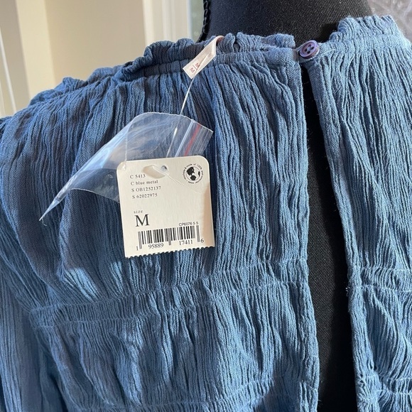 Free People Kelsey Top in Blue Metal Blouse Shirt Size M - Picture 10 of 12